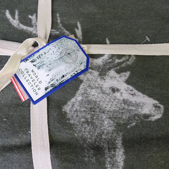 David Fussenegger Harvest Green Stag Throw - Picture 2 of 4